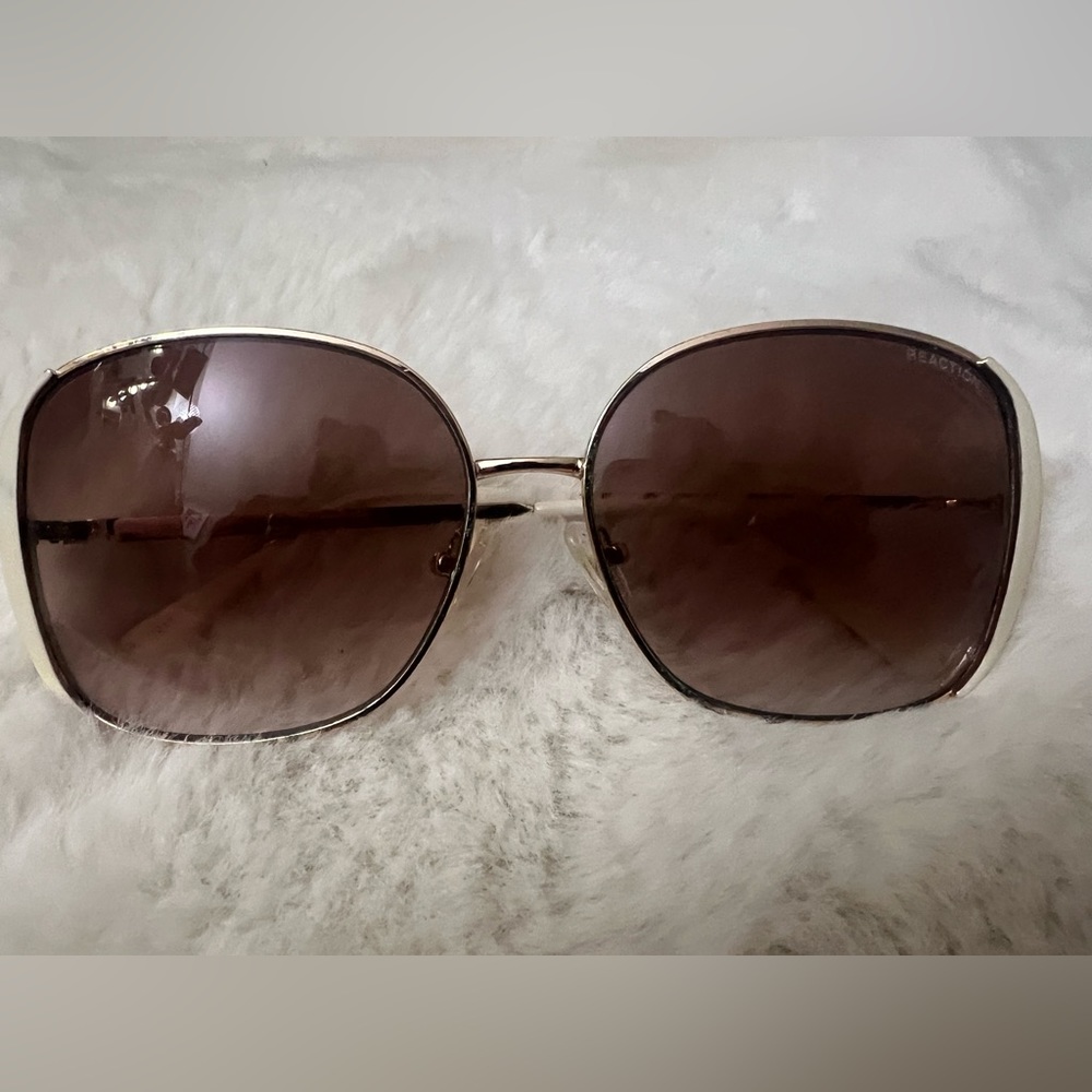 Kenneth Cole Reaction Sunglasses